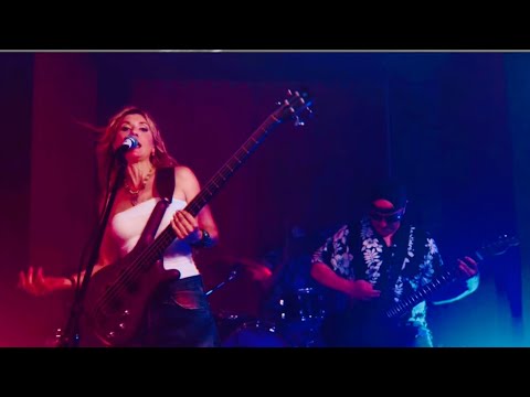 Sixbass — Livin’ in Fuerte